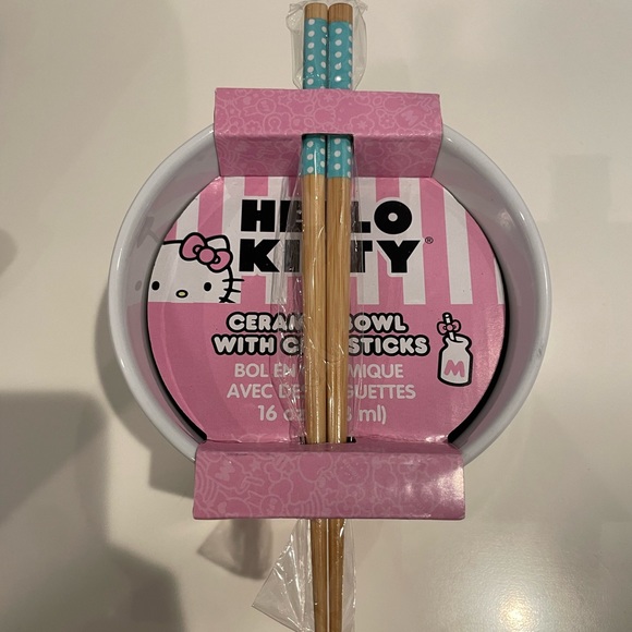 NWT Hello Kitty Sanrio Ramen Bowl w/ Chopsticks Set - Picture 2 of 6